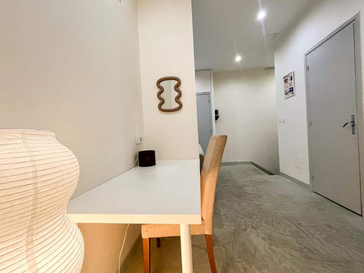 Suite Onyx Lyon Bagian luar foto