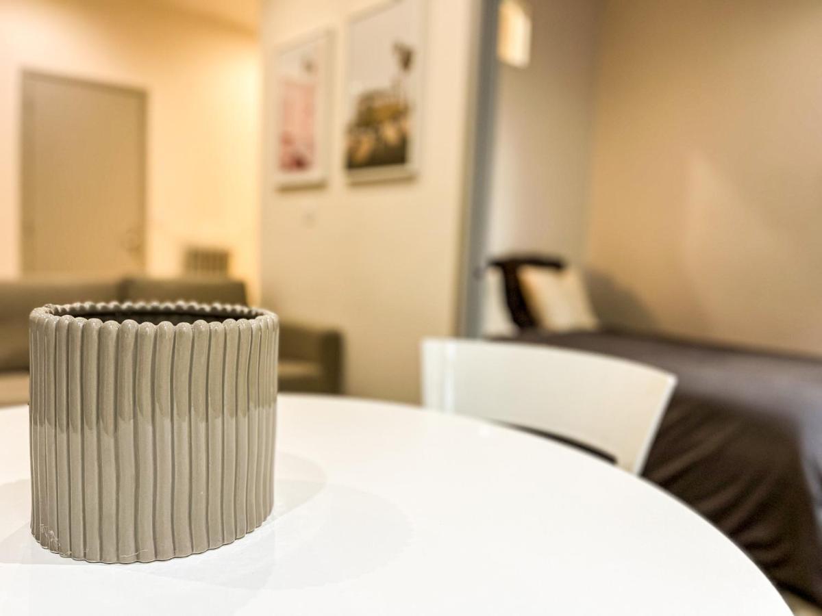 Suite Onyx Lyon Bagian luar foto