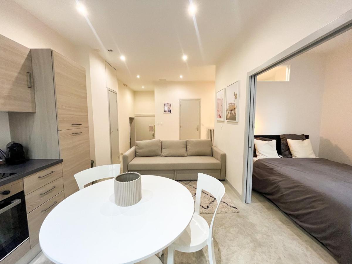 Suite Onyx Lyon Bagian luar foto