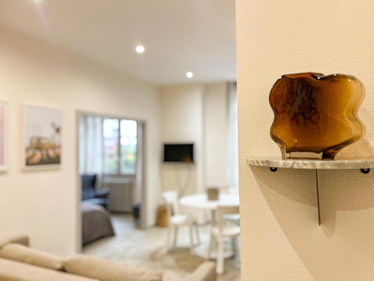 Suite Onyx Lyon Bagian luar foto
